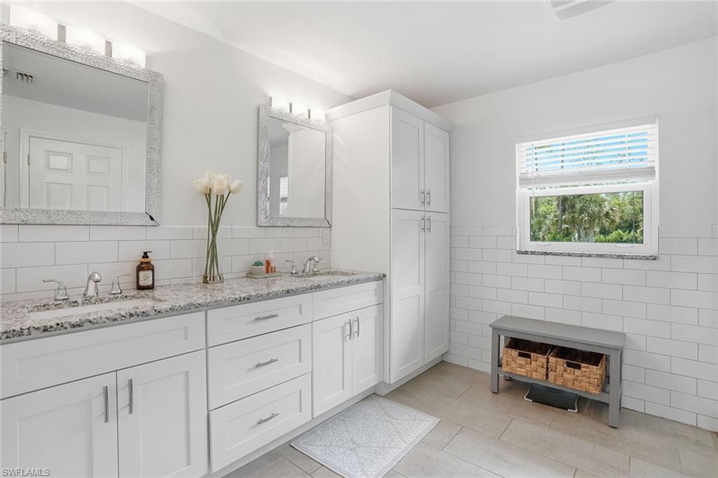 LOGAN WOODS - Residential