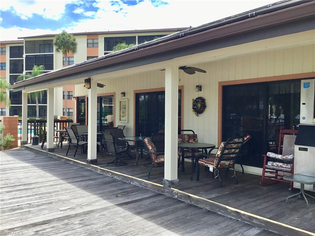 BAY POINTE YACHT & RACQUET CLUB - Residential