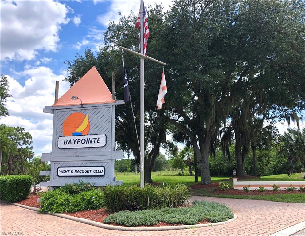 BAY POINTE YACHT & RACQUET CLUB - Residential