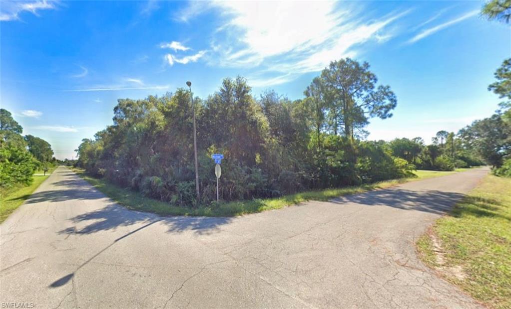 LEHIGH ACRES - Land