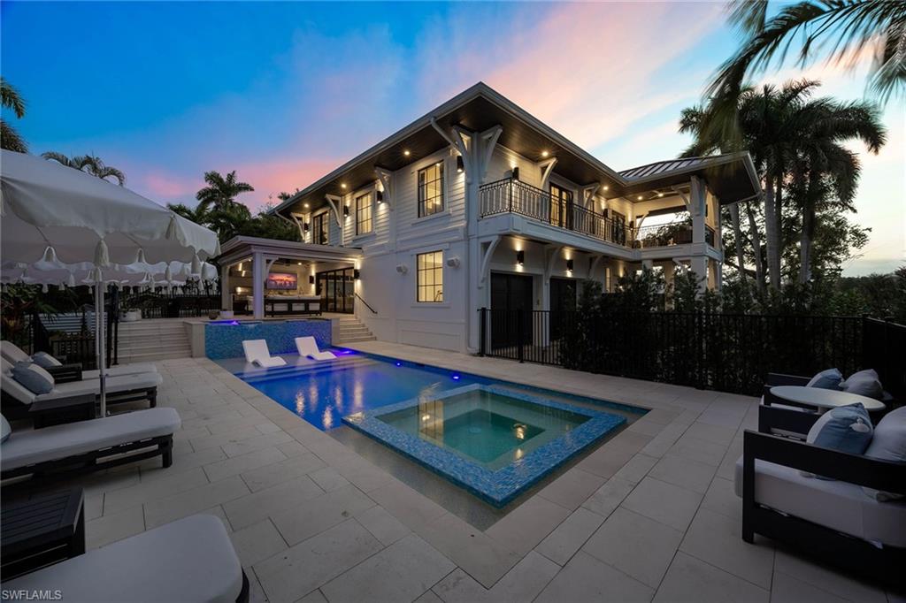 OLDE NAPLES - Residential