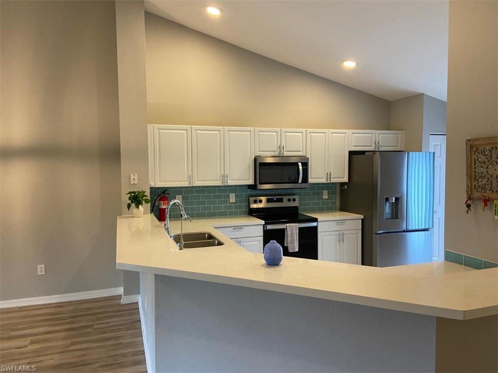 EDGEWATER AT CARLTON LAKES - Residential Lease