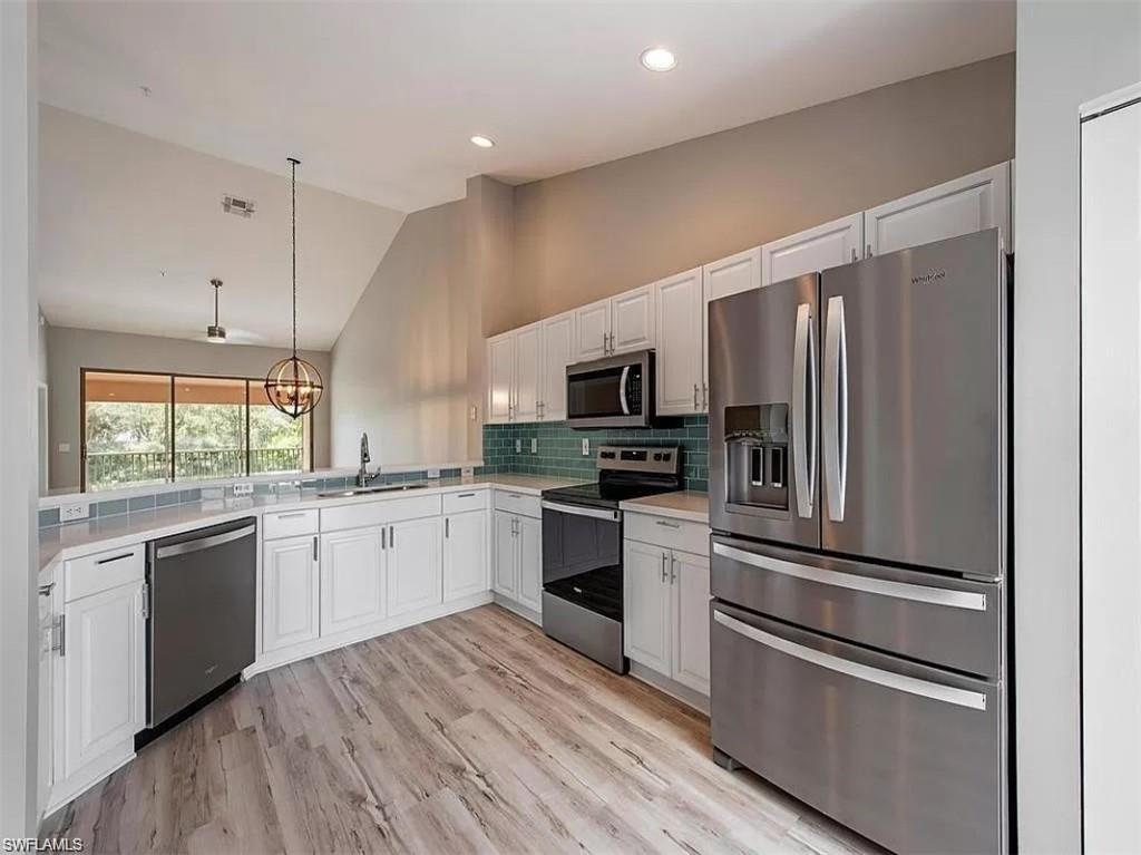 EDGEWATER AT CARLTON LAKES - Residential Lease