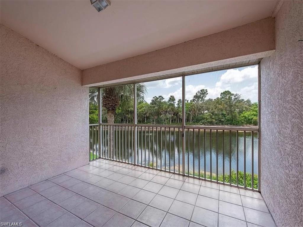EDGEWATER AT CARLTON LAKES - Residential Lease
