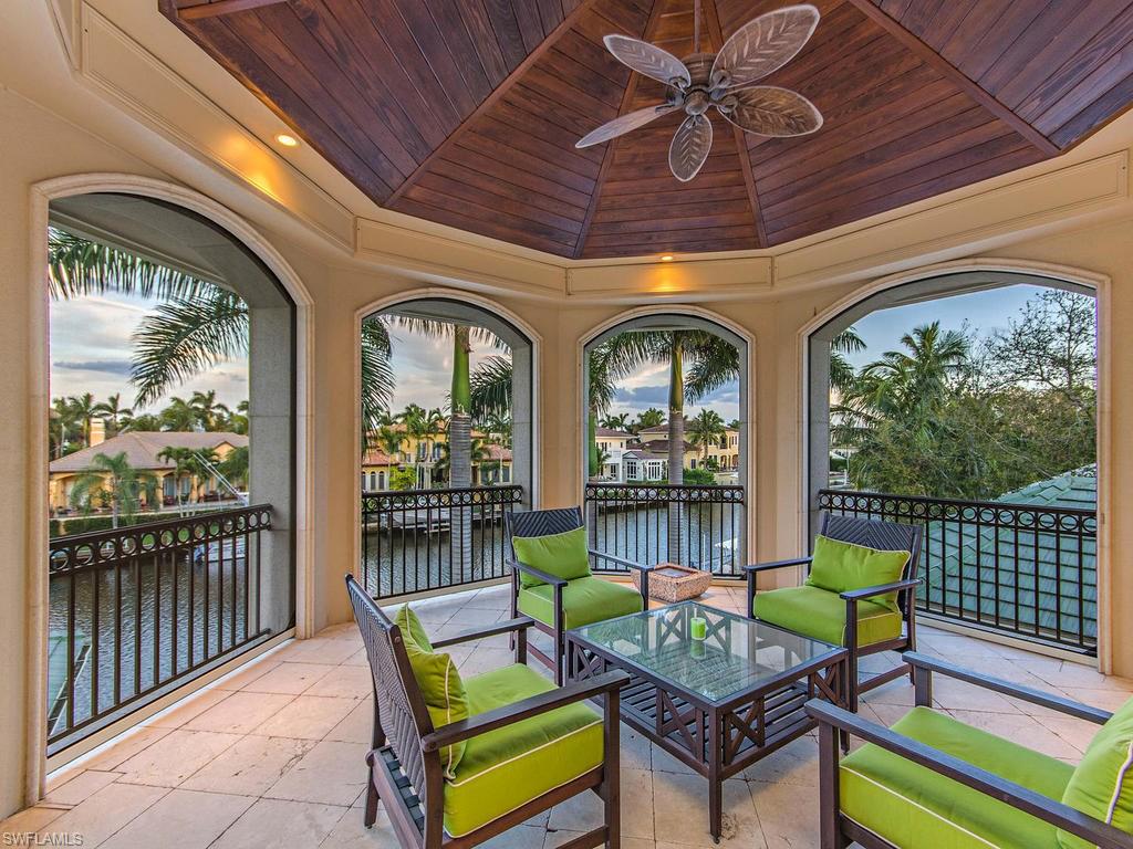 AQUALANE SHORES - Residential