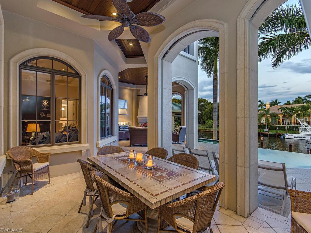 AQUALANE SHORES - Residential