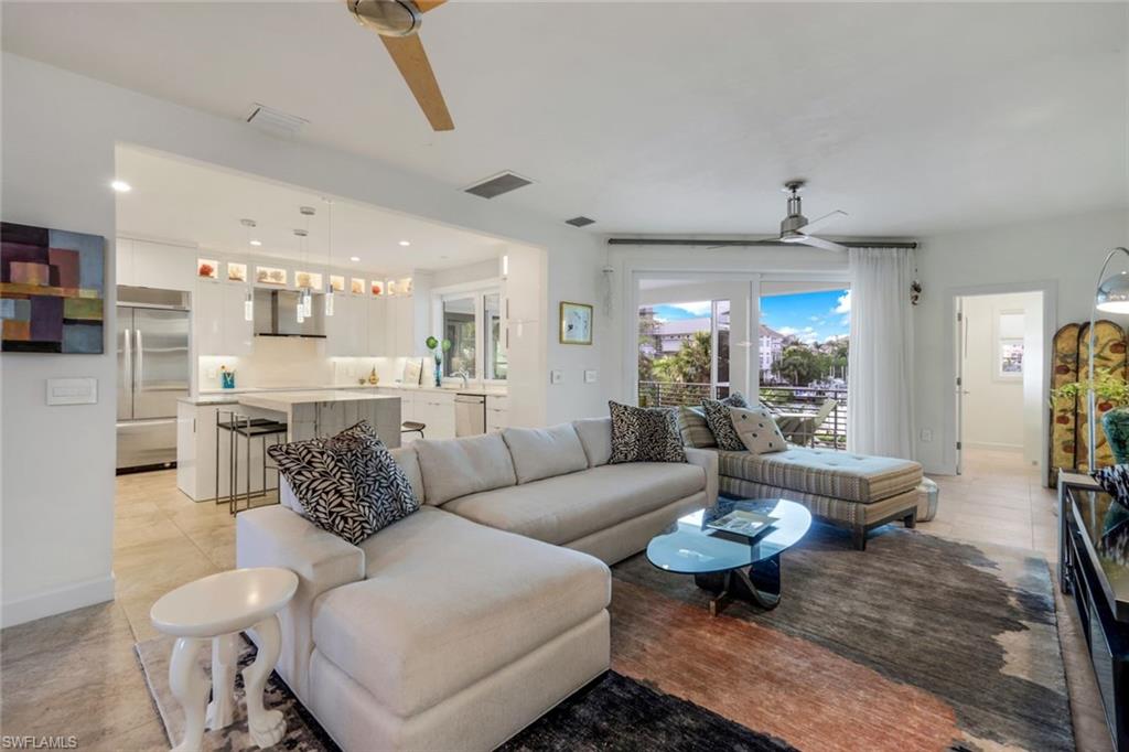 BAYFRONT GARDENS - Residential