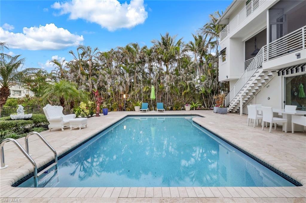 BAYFRONT GARDENS - Residential