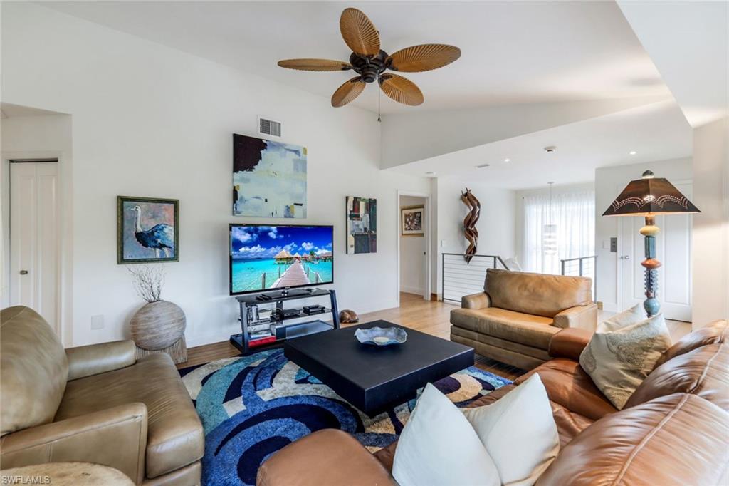 BAYFRONT GARDENS - Residential