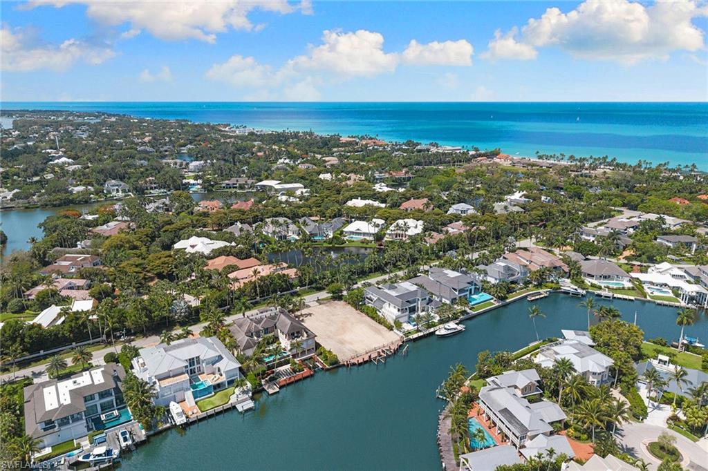 AQUALANE SHORES - Land
