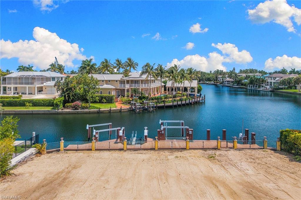 AQUALANE SHORES - Land