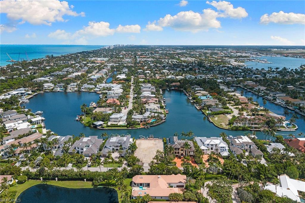 AQUALANE SHORES - Land