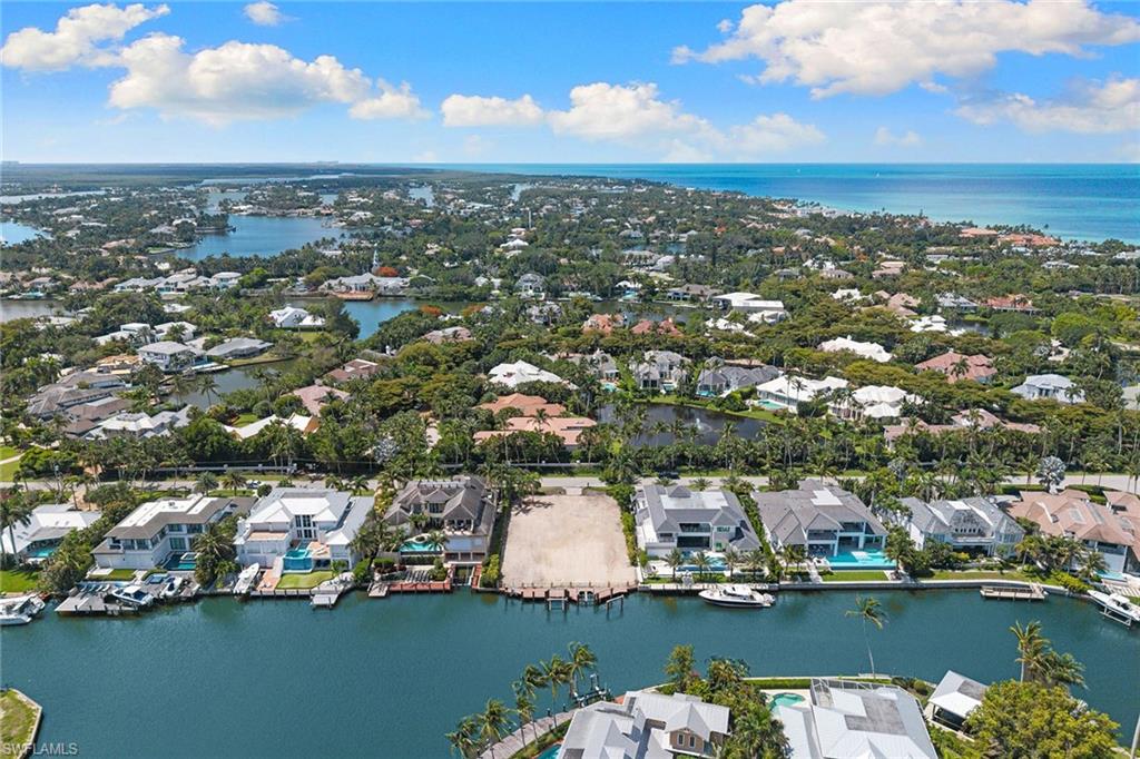AQUALANE SHORES - Land