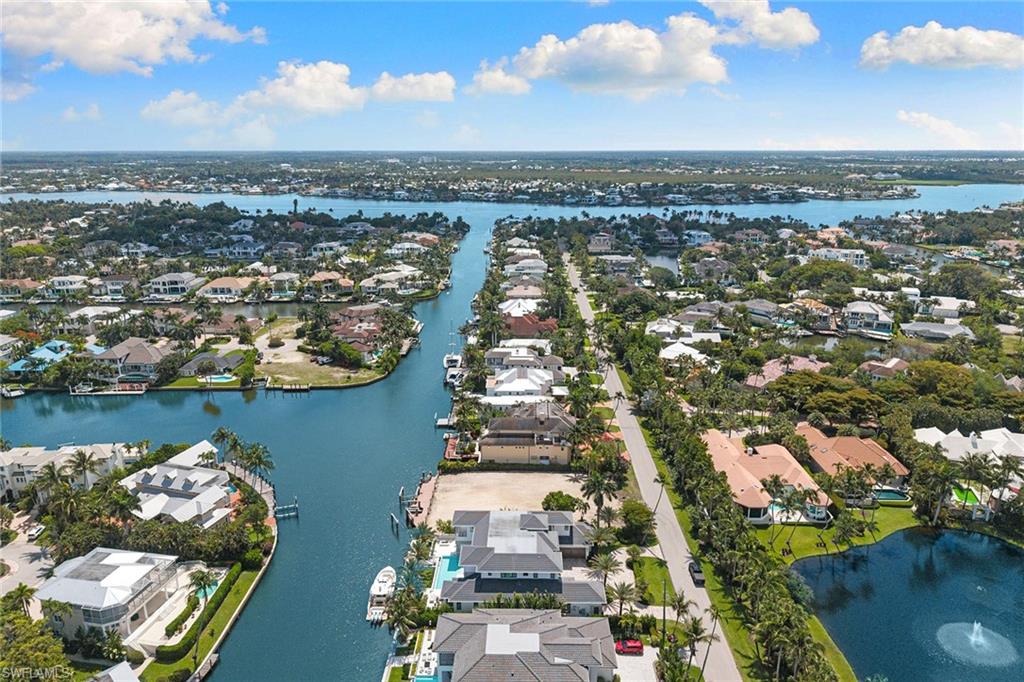 AQUALANE SHORES - Land
