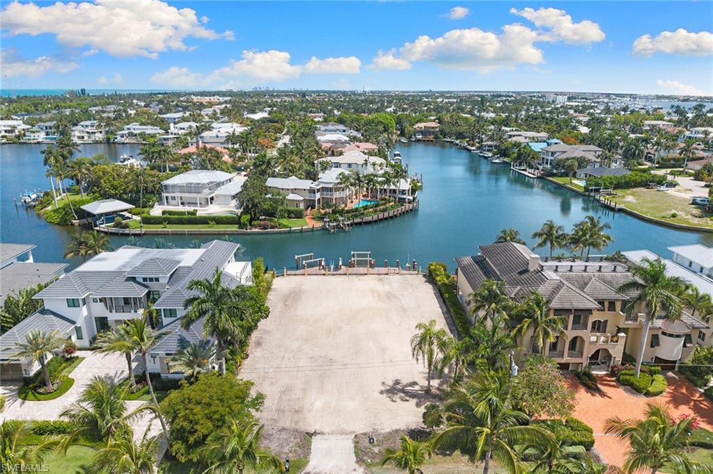 AQUALANE SHORES - Land