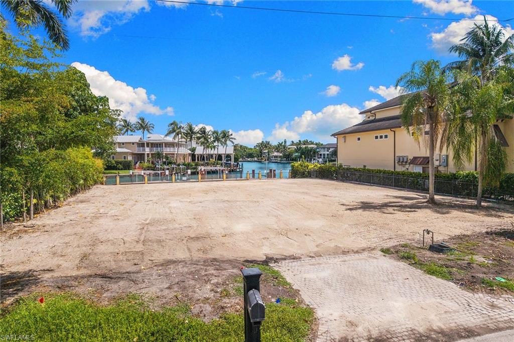 AQUALANE SHORES - Land