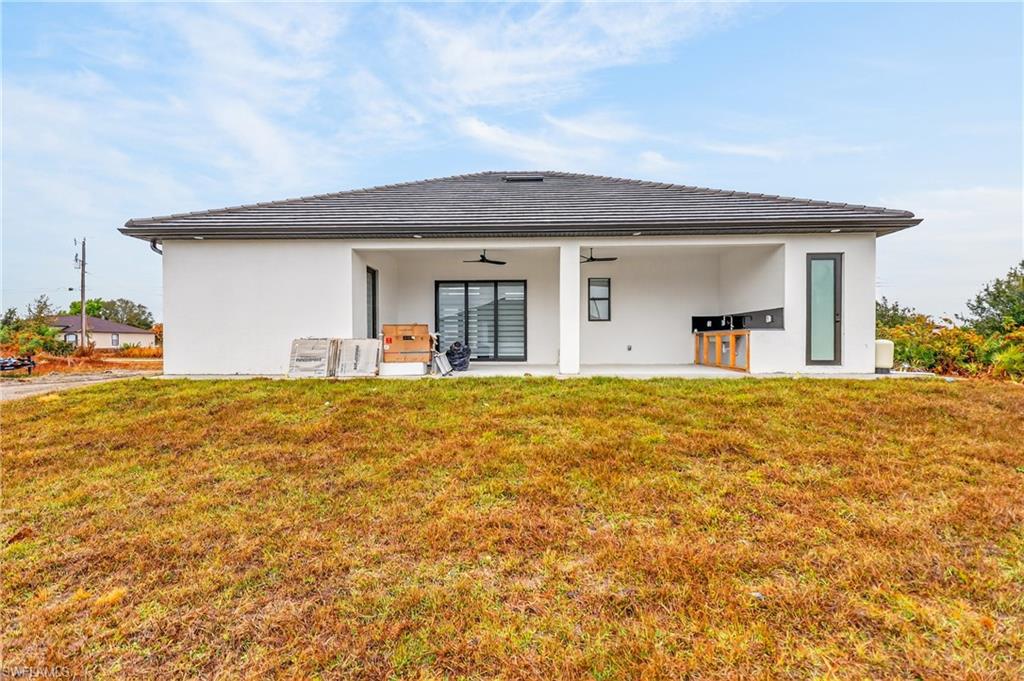 LEHIGH ACRES - Residential