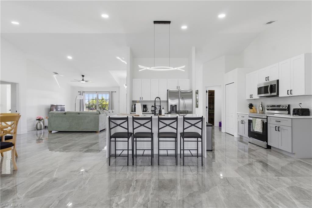 PELICAN COVE - Residential