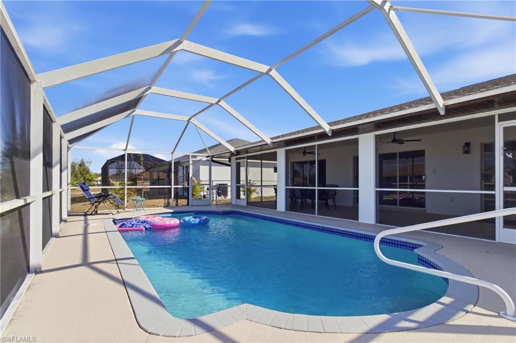 PELICAN COVE - Residential
