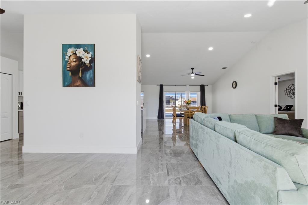 PELICAN COVE - Residential