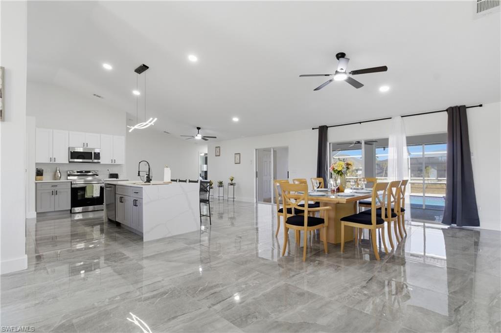 PELICAN COVE - Residential