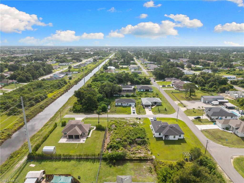 LEHIGH ACRES - Land