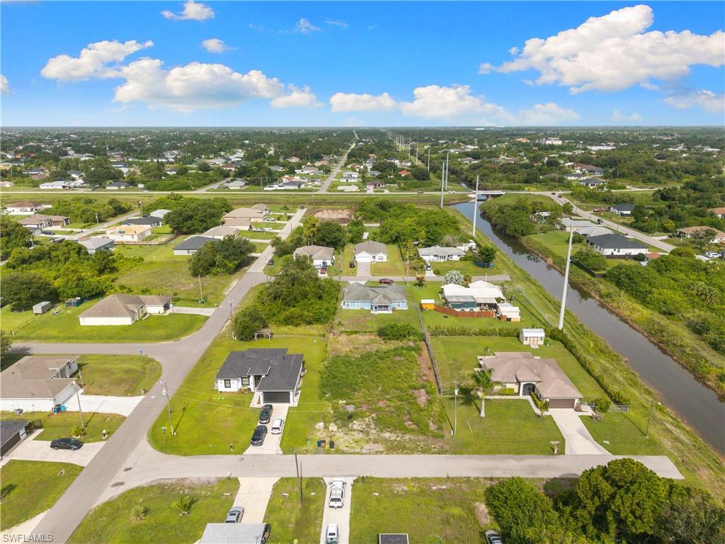LEHIGH ACRES - Land