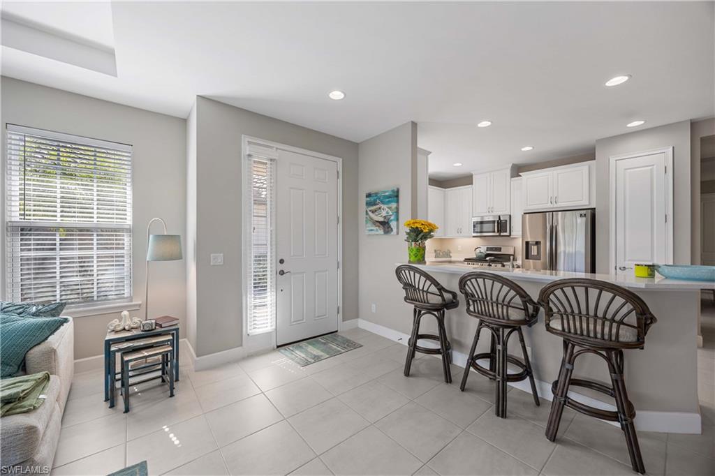 ESPLANADE AT HACIENDA LAKES - Residential Lease