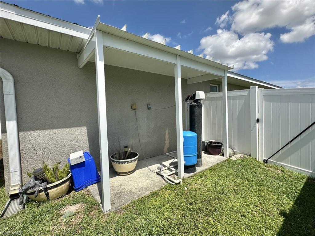 CAPE CORAL - Residential Income