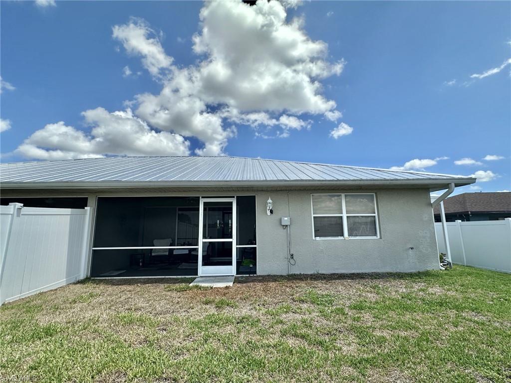 CAPE CORAL - Residential Income