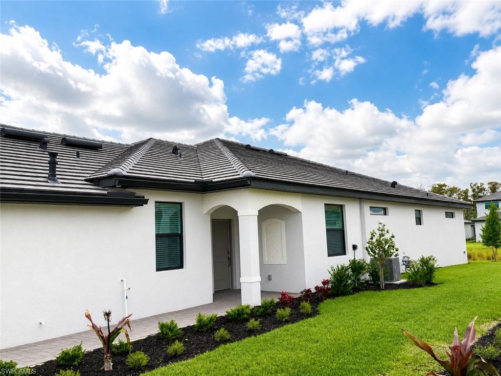 VERDANA VILLAGE - Residential Lease
