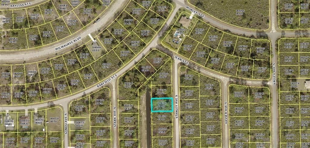 LEHIGH ACRES - Land
