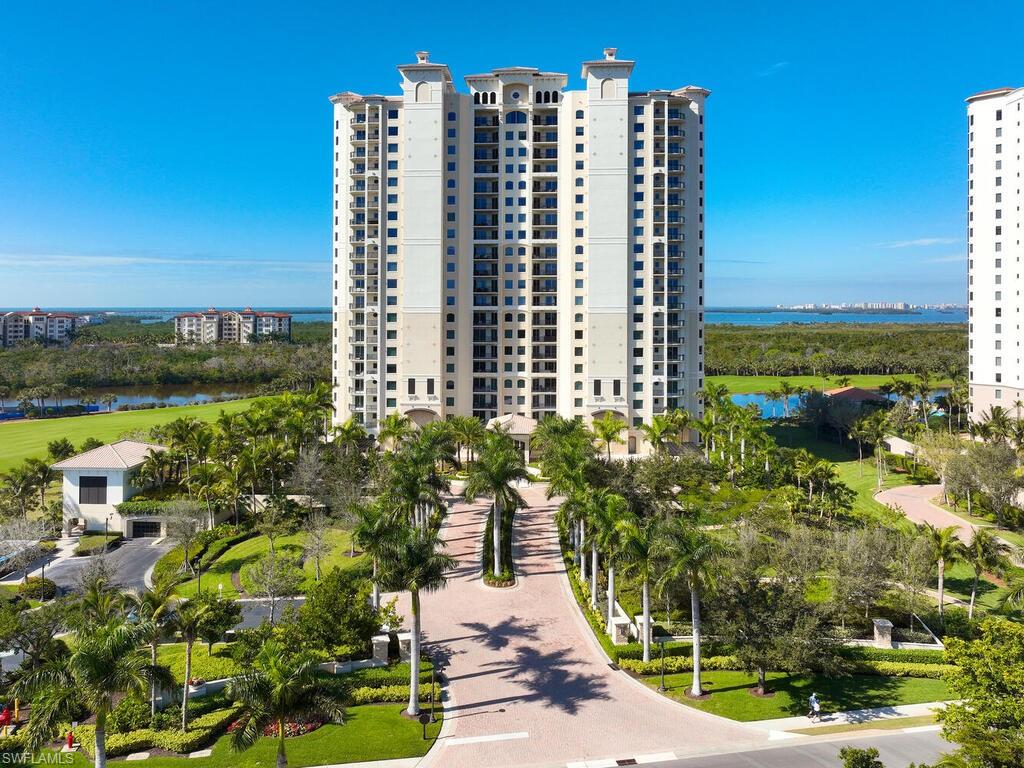 ALTAIRA - Residential