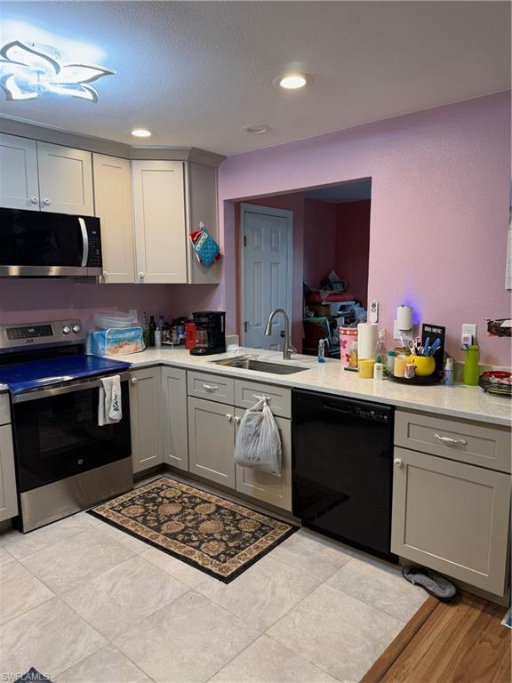 PORT CHARLOTTE - Residential