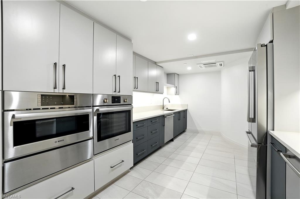 ADMIRALTY POINT - Residential
