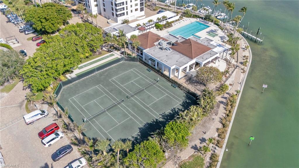 ADMIRALTY POINT - Residential