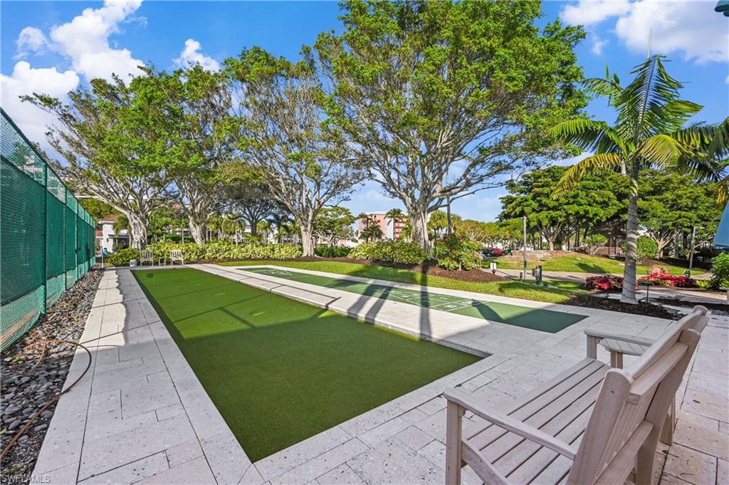 ADMIRALTY POINT - Residential