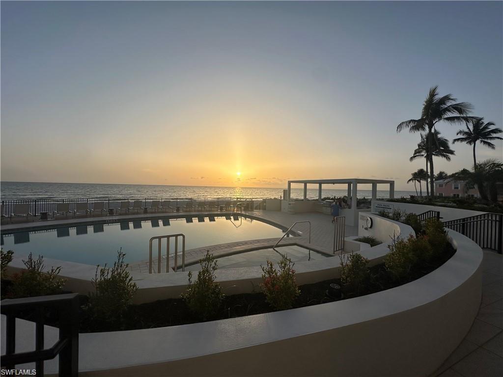 ADMIRALTY POINT - Residential