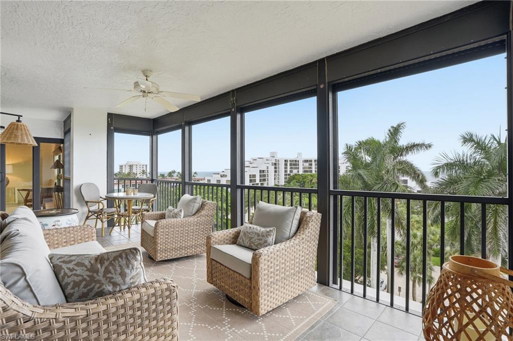 ADMIRALTY POINT - Residential