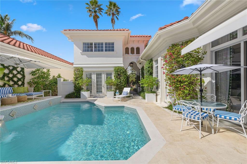 VILLA LA PALMA AT BAY COLONY - Residential