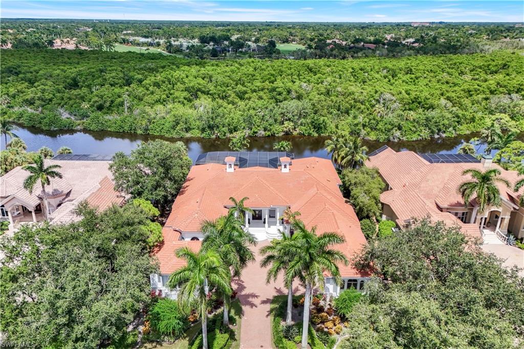 BAY WOODS - Residential