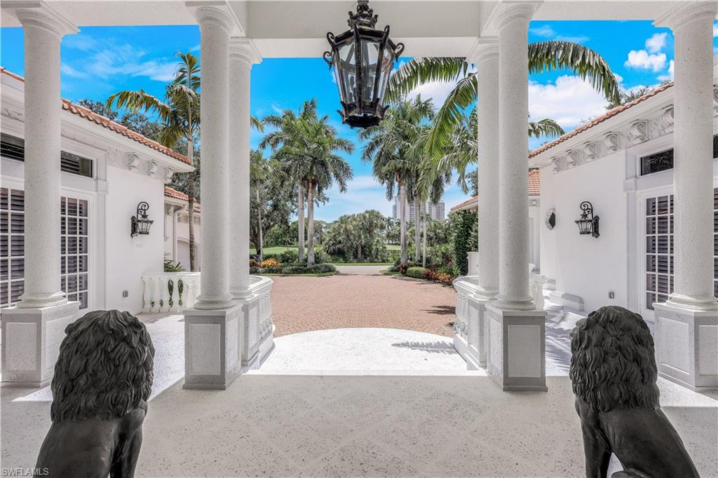 BAY WOODS - Residential