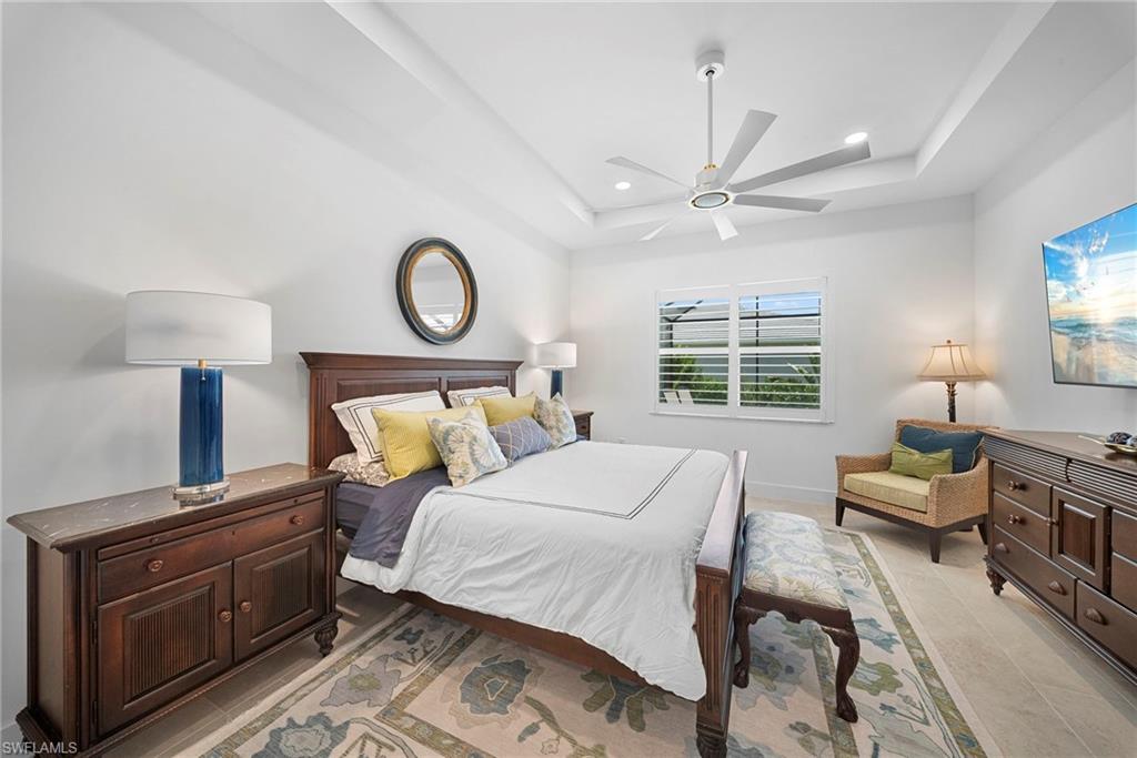 SEVEN SHORES - Residential