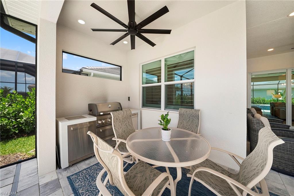 SEVEN SHORES - Residential