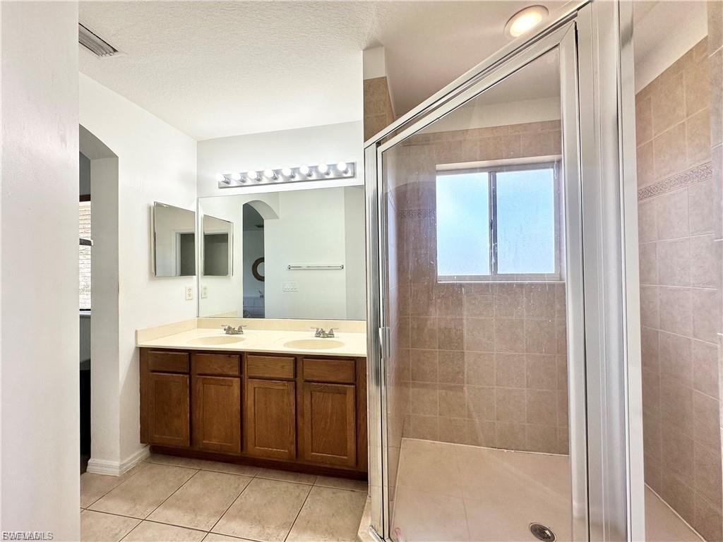 FORT MYERS - Residential