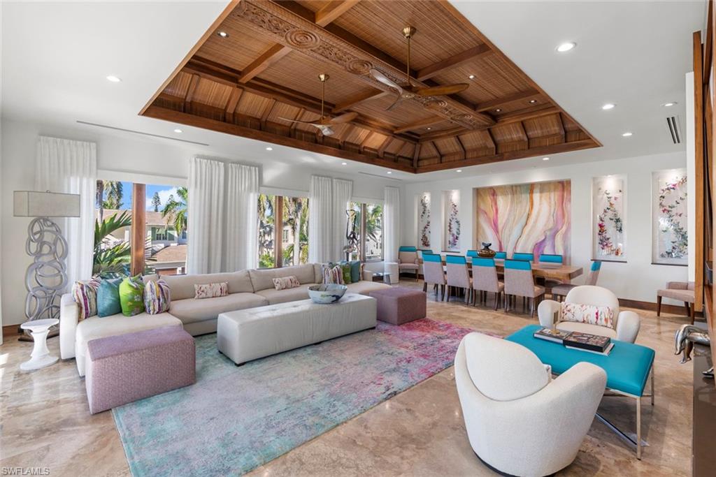 AQUALANE SHORES - Residential