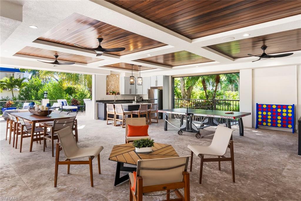 AQUALANE SHORES - Residential