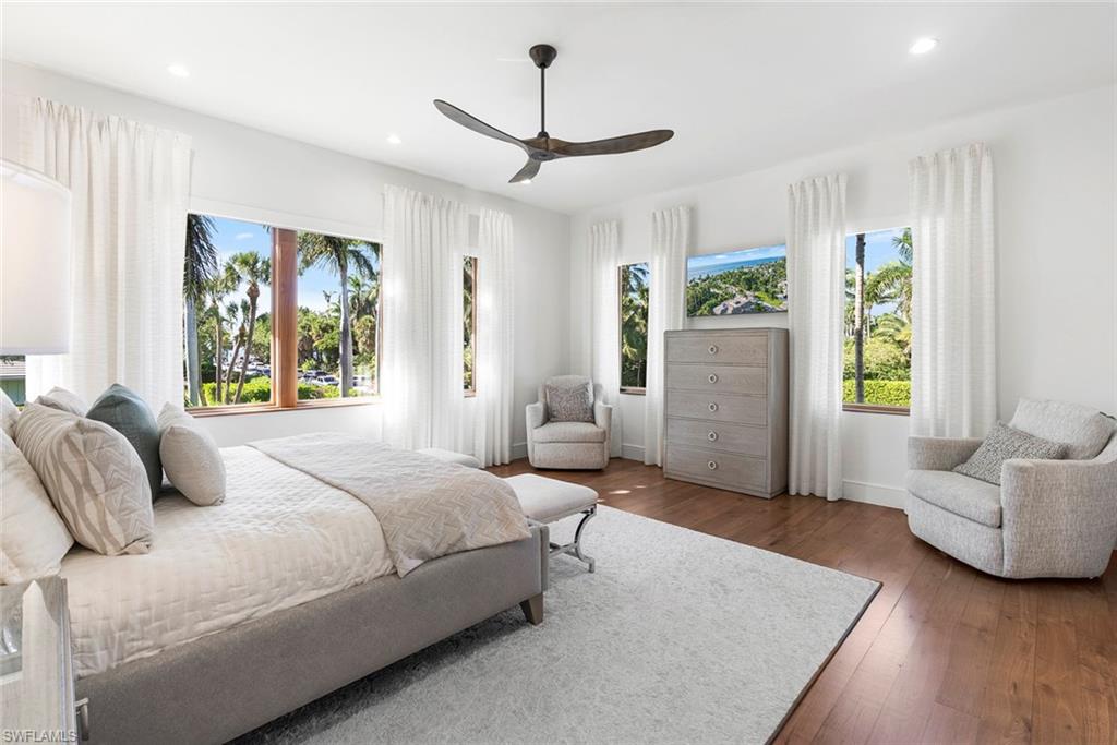 AQUALANE SHORES - Residential
