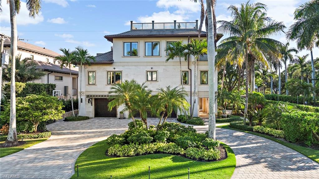 AQUALANE SHORES - Residential