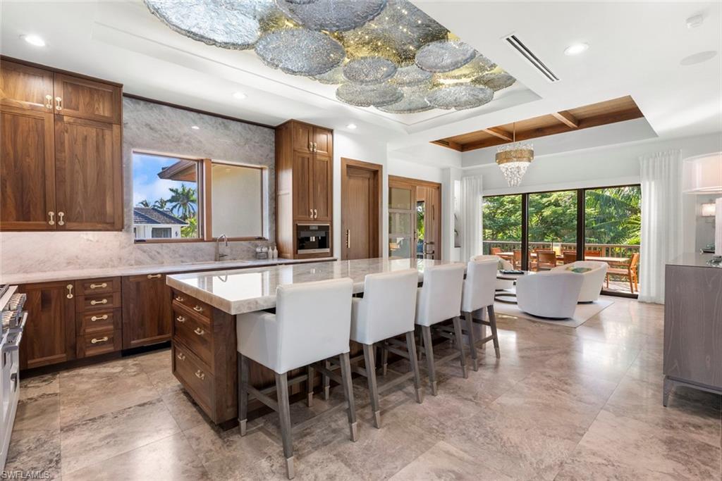 AQUALANE SHORES - Residential